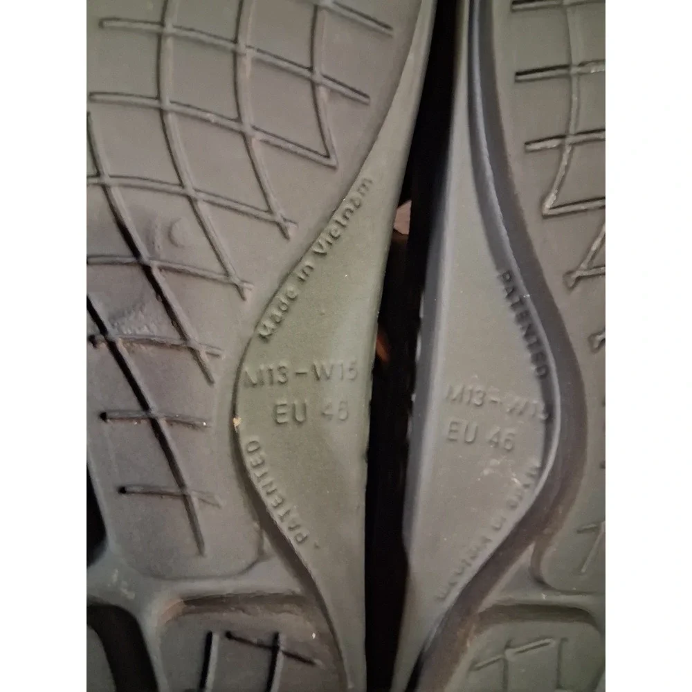 OOFOS OOriginal Recovery Sandals Mens 13 Black Thong Flip Flops OOfoam EU 46